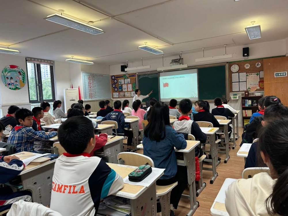 C:\Users\HUAWEI\Documents\WeChat Files\wxid_46rs3gafnhwv22\FileStorage\Temp\11818797066e17fb669152edccef02a.jpg