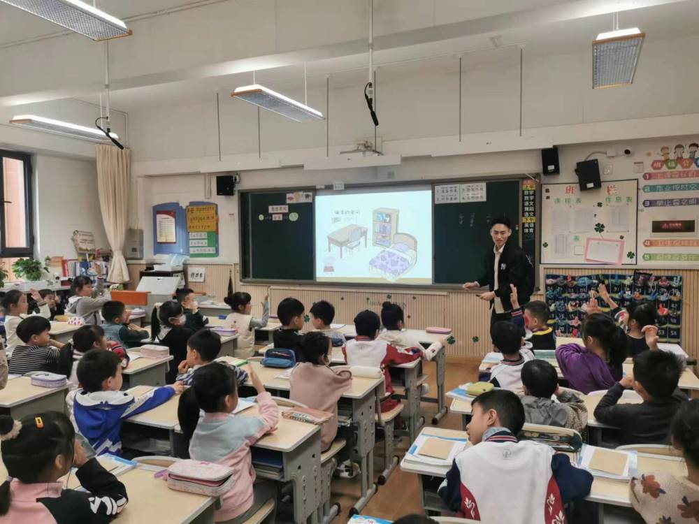 C:\Users\HUAWEI\Documents\WeChat Files\wxid_46rs3gafnhwv22\FileStorage\Temp\b0c30b5bcd9e6ba299856bb25fed526.jpg