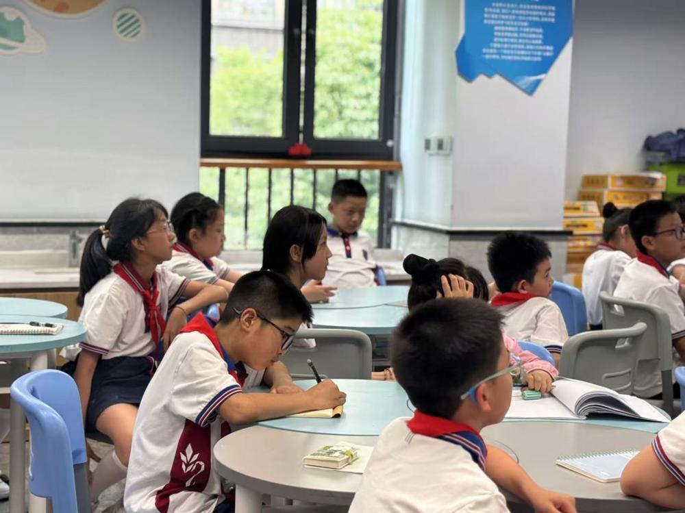 944b97e2e8dc7f3328fe77d5e6c0bad